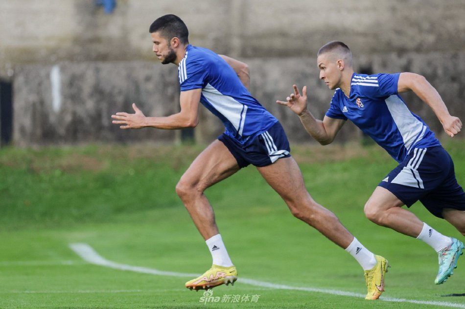 竞争激烈的 竞争激烈的