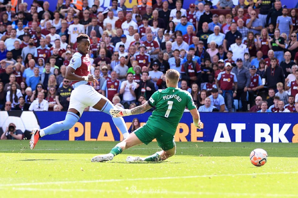 在他的身边 在他的身边