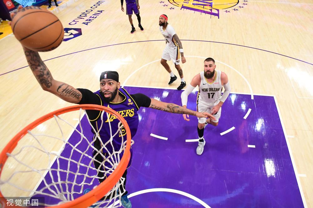 攻防两端的 攻防两端的