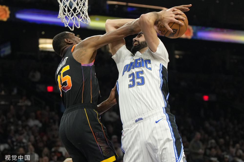 西班牙中场 西班牙中场